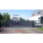 Tore, Elektrische Tore, Gartentore, Shiebetore, Einfahrtstore, Zauntore, Zaunsysteme, Hoftore, Torsysteme, Aluminiumtore, Hoftore aus Aluminium, Aluminium Hoftore, Hofeinfahrtstore, Flügeltore, Eingangstüre